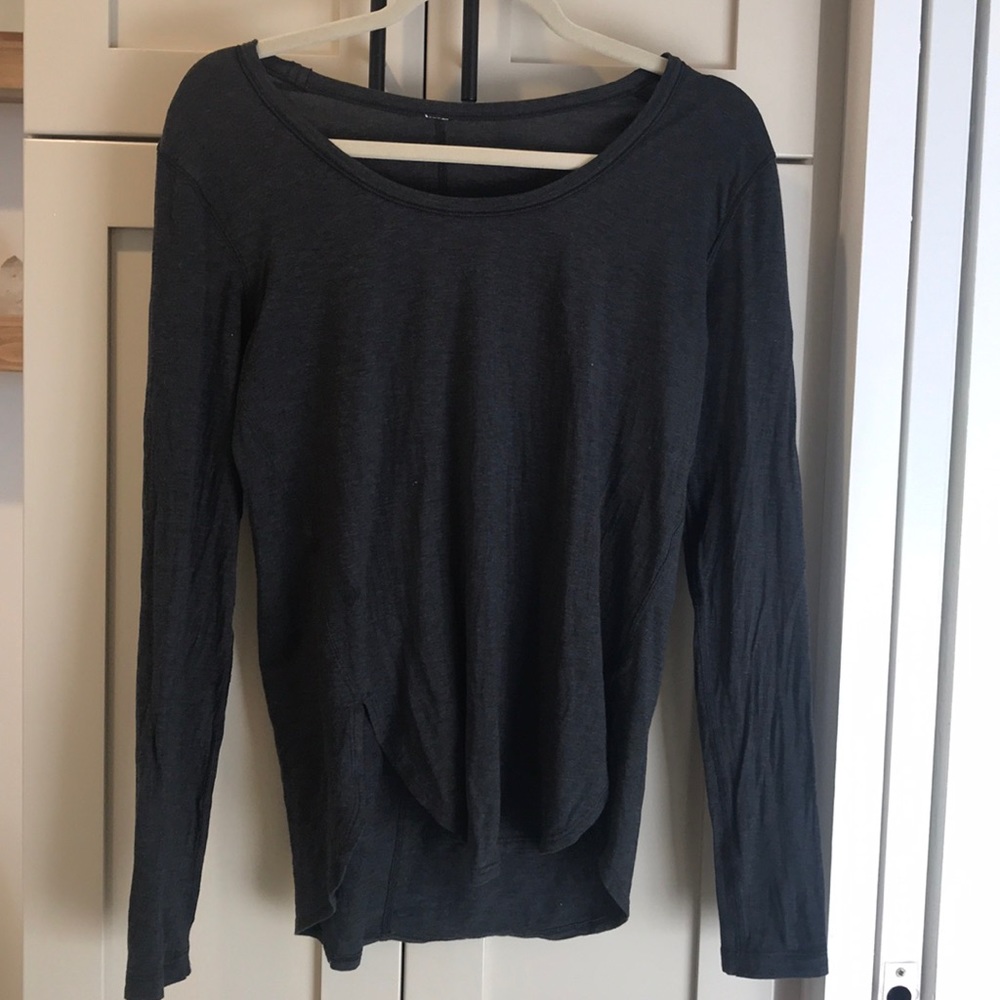 Lululemon long sleeve shirt